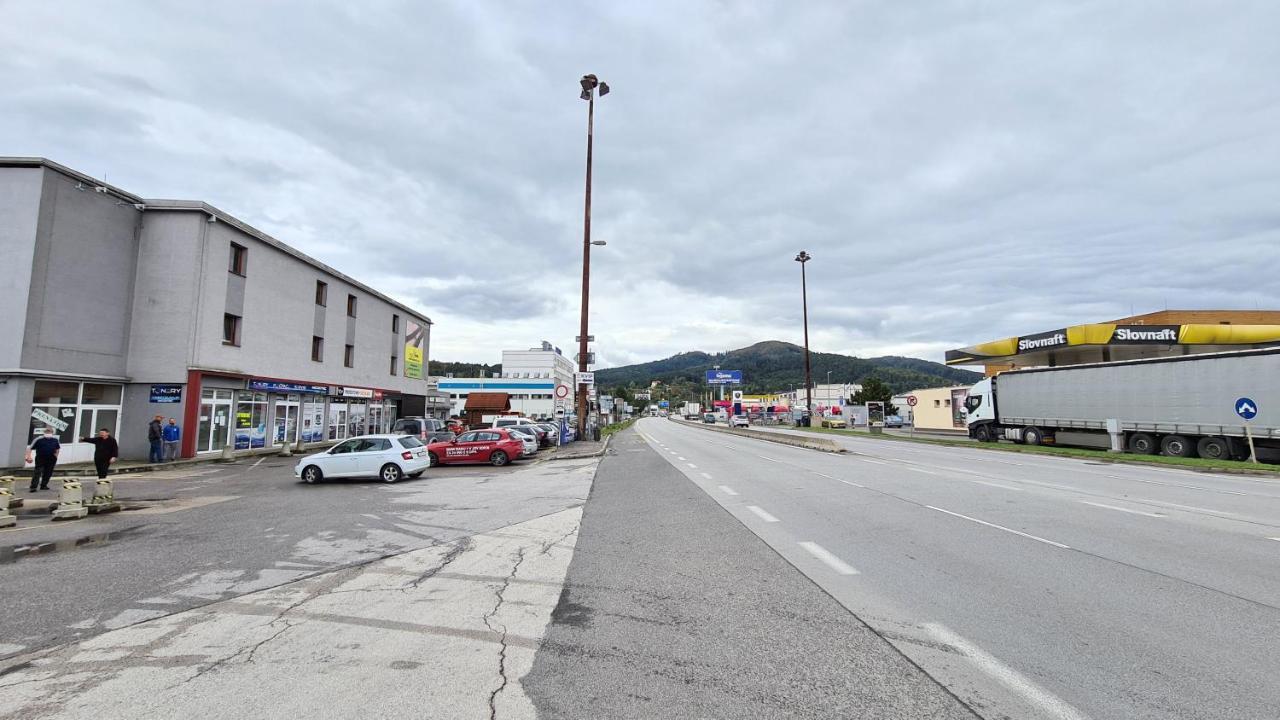 Apartmán Kragujevská Žilina Esterno foto